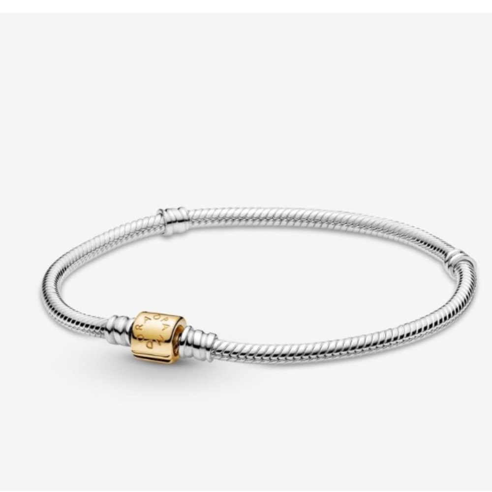 Authentic Brand New Pandora Moments Two-Tone Barrel Clasp Snake Chain Bracelet.